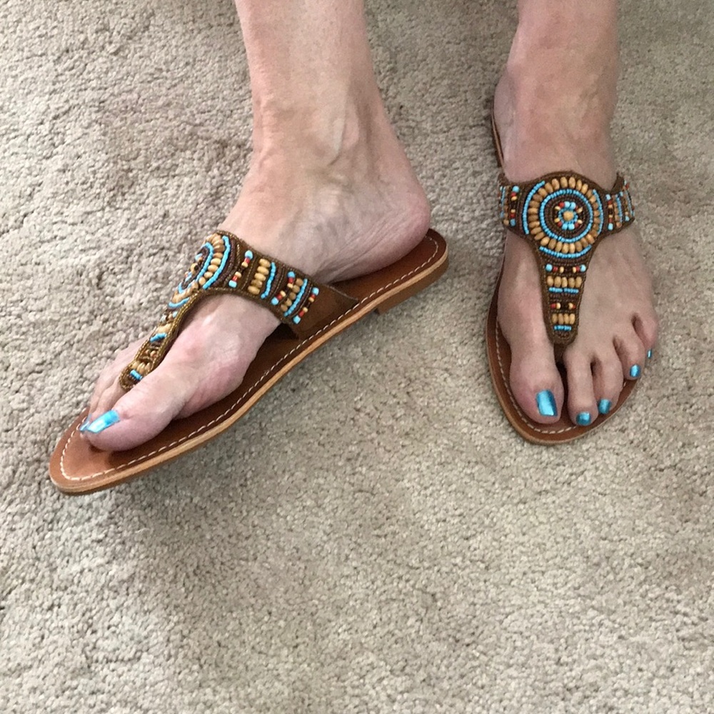 Unionbay beaded thongs